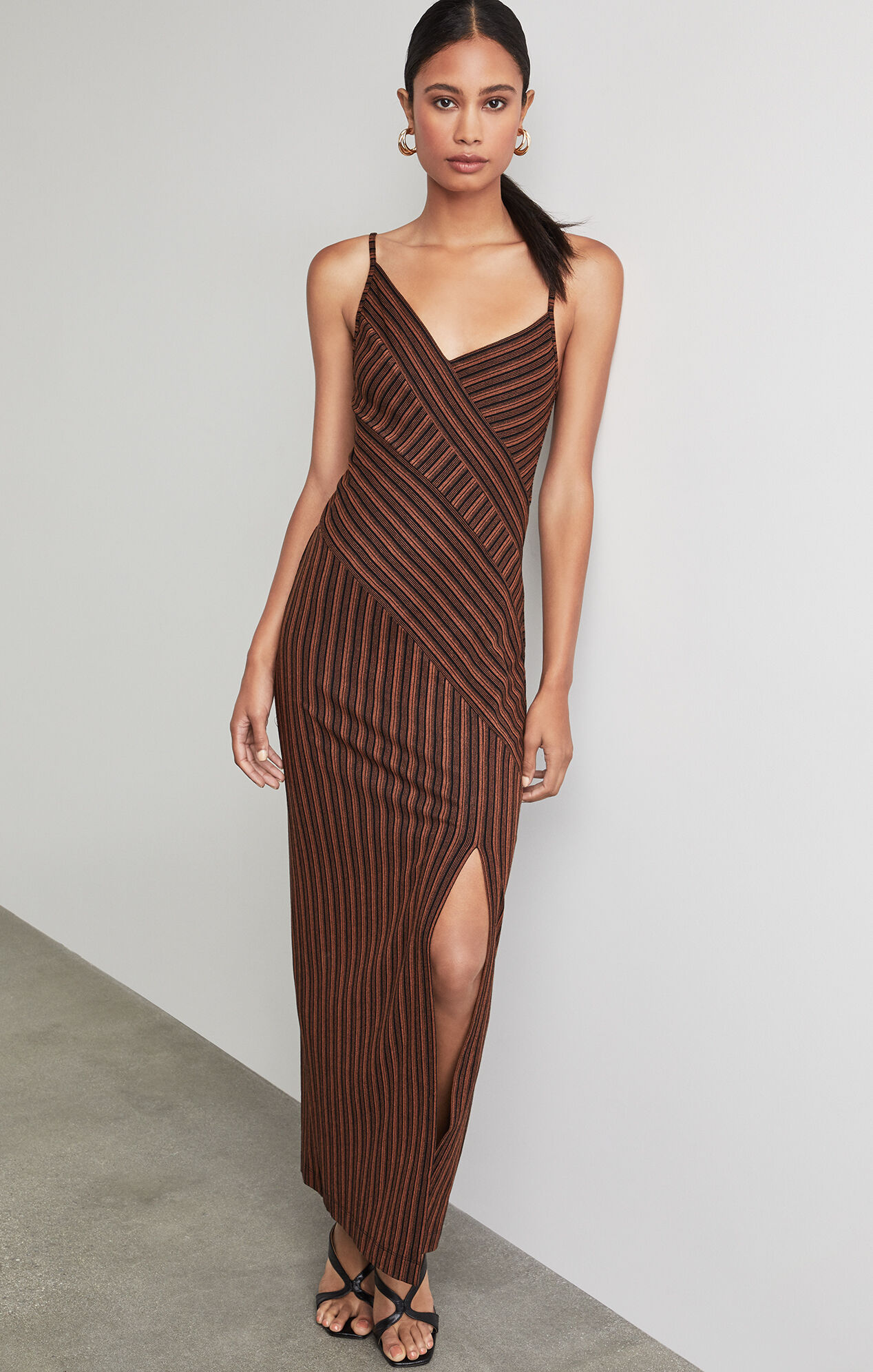 BCBGMAXAZRIA: Asymmetric Stripe Long Dress