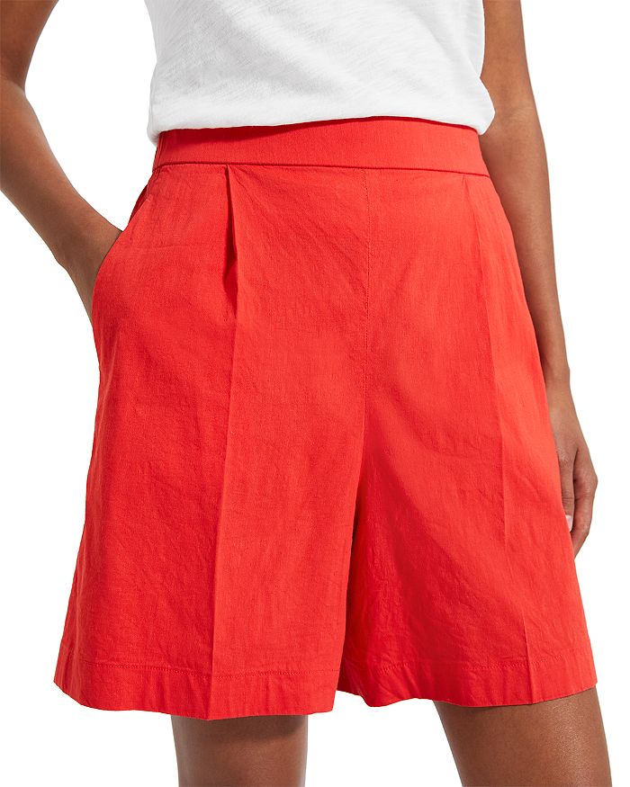 Pleated Pull On Shorts